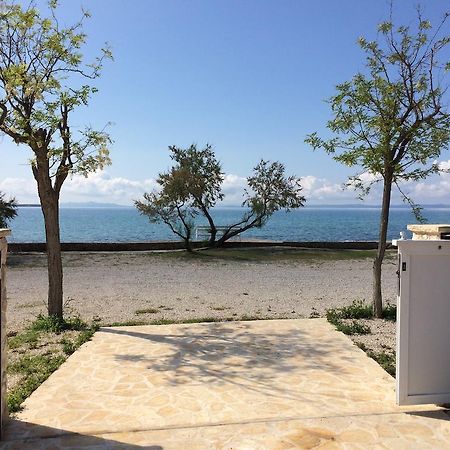 Paradise Resort Vanesa 维尔 外观 照片